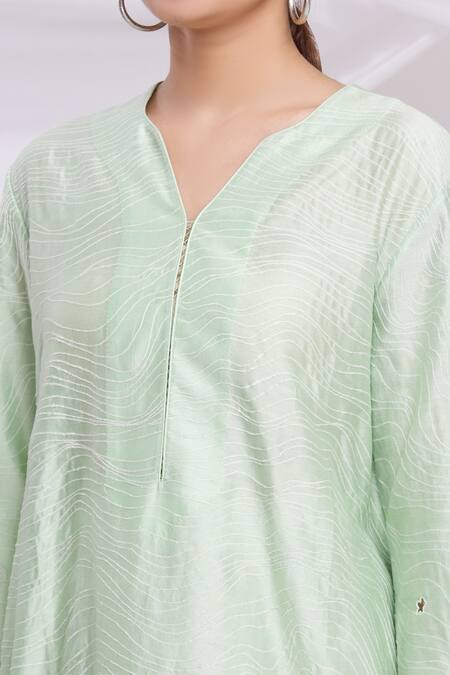 Huemn_Green Silk Chanderi V Neck Kurta Set_at_Aza_Fashions