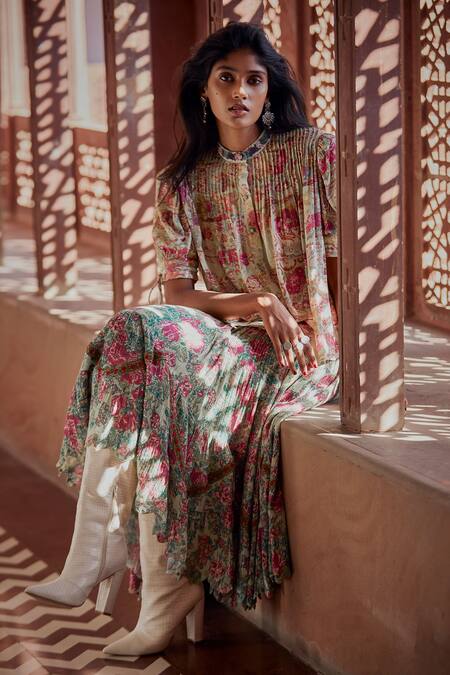 Buy_Hemant And Nandita_Green Rayon Crinkle Lurex Floral Mandarin Collar Motif Puff Sleeve Top_Online_at_Aza_Fashions