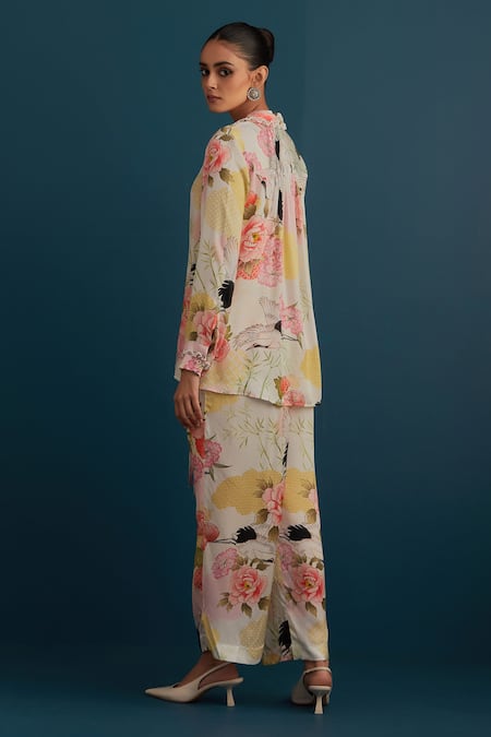 Shop House Of Pink Off White Floral And Pearl Work Collared Neck Printed Shirt & Pant Set at Aza Fashions Shop_House Of Pink_Off White Floral And Pearl Work Collared Neck Printed Shirt & Pant Set _at_Aza_Fashions