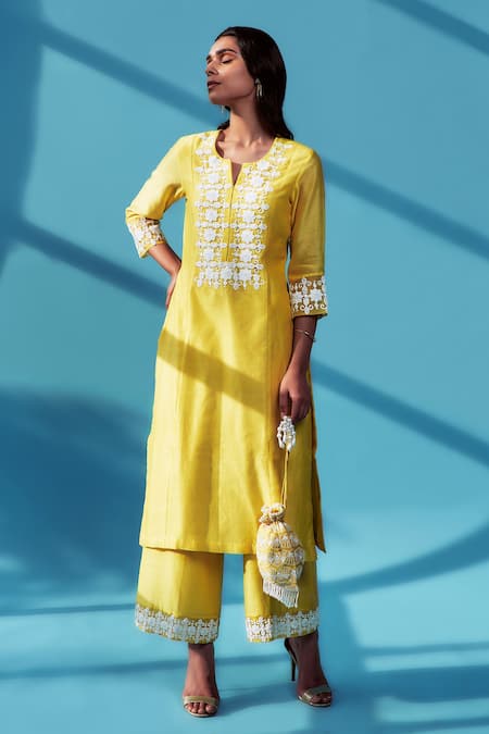 House Of Pink_Yellow Organza, Chanderi Silk Cutdana, Pearl Work, Sequins Embroidered Kurta Set_Online_at_Aza_Fashions