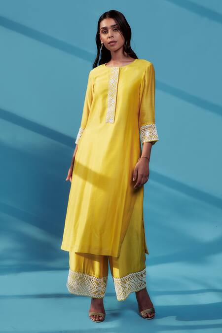 Shop House Of Pink Yellow Organza, Chanderi Silk Cutdana, Pearl Work, Sequins Embroidered Kurta Set Online at Aza Fashions Shop_House Of Pink_Yellow Organza, Chanderi Silk Cutdana, Pearl Work, Sequins Embroidered Kurta Set _Online_at_Aza_Fashions