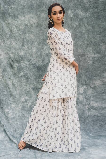 Shop_House Of Pink_White Chanderi Kurta Set _at_Aza_Fashions