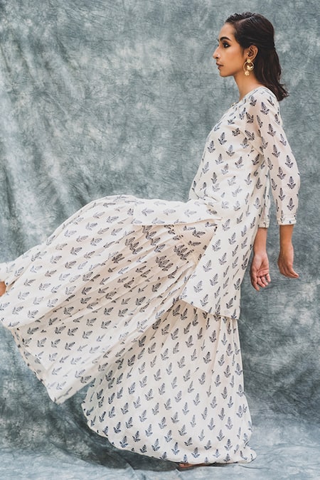 Buy_House Of Pink_White Chanderi Kurta Set _Online_at_Aza_Fashions