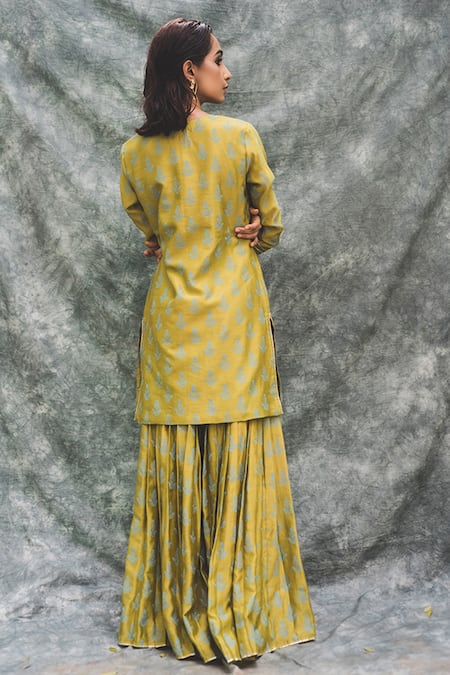 Shop House Of Pink Green Chanderi Kurta Set at Aza Fashions Shop_House Of Pink_Green Chanderi Kurta Set _at_Aza_Fashions