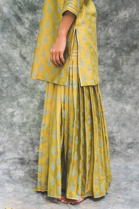 Buy House Of Pink Green Chanderi Kurta Set Online at Aza Fashions Buy_House Of Pink_Green Chanderi Kurta Set _Online_at_Aza_Fashions