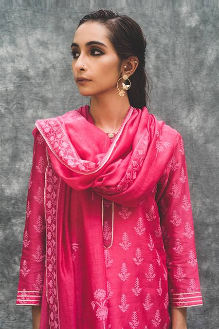 Buy_House Of Pink_Pink Chanderi Kurta Set_Online_at_Aza_Fashions