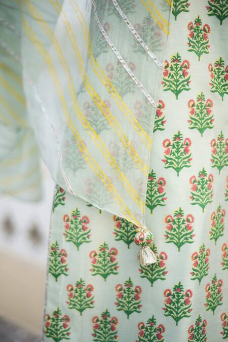 House Of Pink Green Chanderi Kurta Set at Aza Fashions House Of Pink_Green Chanderi Kurta Set _at_Aza_Fashions