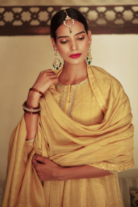 Shop House Of Pink Yellow Chanderi Round Embroidered Anarkali Set Online at Aza Fashions Shop_House Of Pink_Yellow Chanderi Round Embroidered Anarkali Set _Online_at_Aza_Fashions