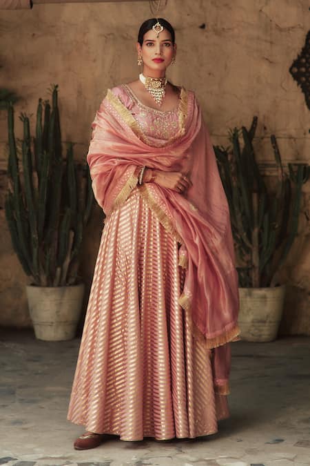 House Of Pink Pink Chanderi V Neck Bridal Lehenga Set Online at Aza Fashions House Of Pink_Pink Chanderi V Neck Bridal Lehenga Set _Online_at_Aza_Fashions