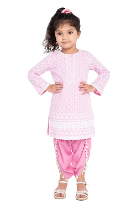 Neha Gursahani Lucknowi Kurta & Dhoti Pant Set 