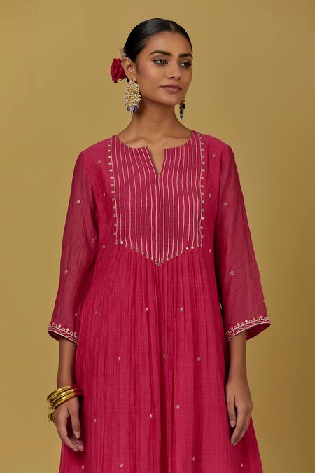 Shop Ikshita Choudhary Pink Chanderi Embroidered Sequin Notched Kurta Online at Aza Fashions Shop_Ikshita Choudhary_Pink Chanderi Embroidered Sequin Notched Kurta_Online_at_Aza_Fashions