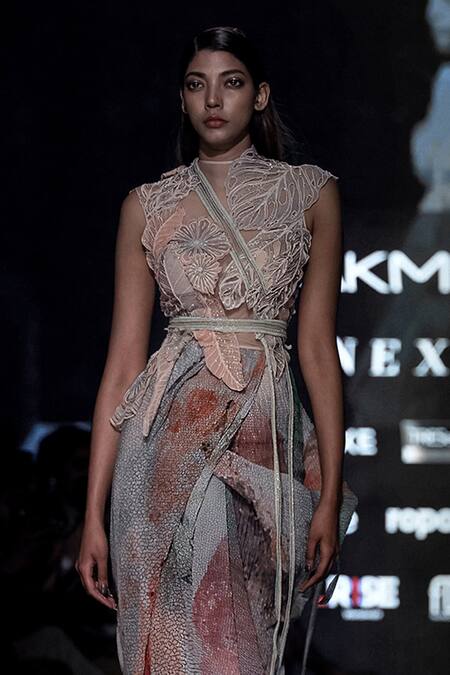 Buy Abhishek Sharma Red Georgette Abstract And Pearl Round Printed Pre-draped Saree With Blouse Online at Aza Fashions Buy_Abhishek Sharma_Red Georgette Abstract And Pearl Round Printed Pre-draped Saree With Blouse_Online_at_Aza_Fashions