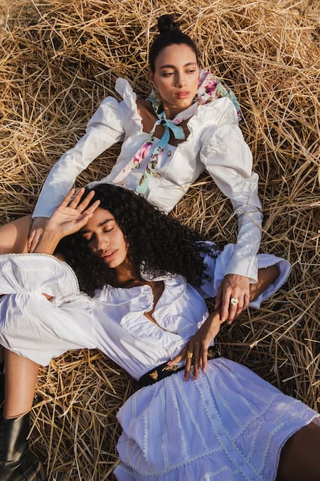 Buy_The Iaso_White Crinkle Cotton Lace Work V Neck Sorin Puff Sleeve Dress _Online_at_Aza_Fashions