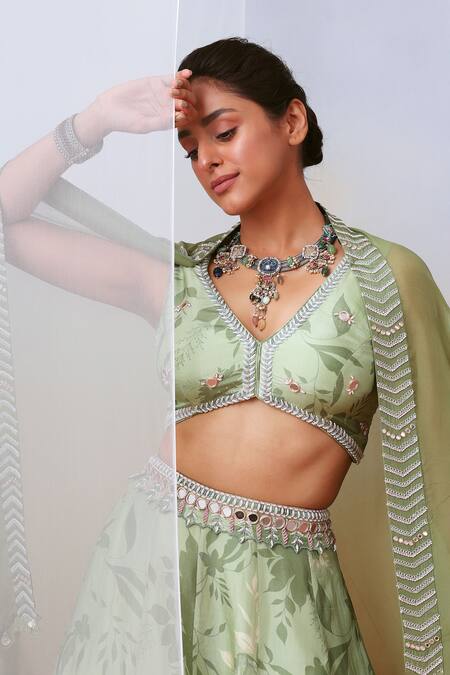 ISHA GUPTA TAYAL Green Silk, Organza Floral V Neck Print Lehenga Set Online at Aza Fashions ISHA GUPTA TAYAL_Green Silk, Organza Floral V Neck Print Lehenga Set _Online_at_Aza_Fashions