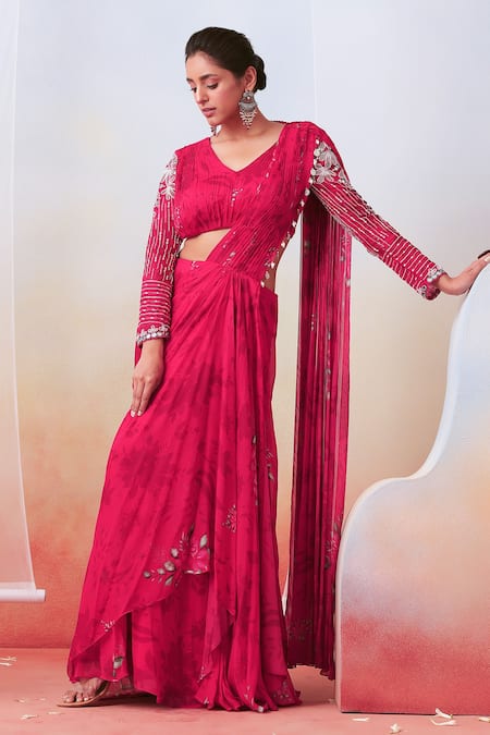 Isha Gupta Tayal Pink Georgette Printed Floral V Neck Pre-draped Saree With Blouse 