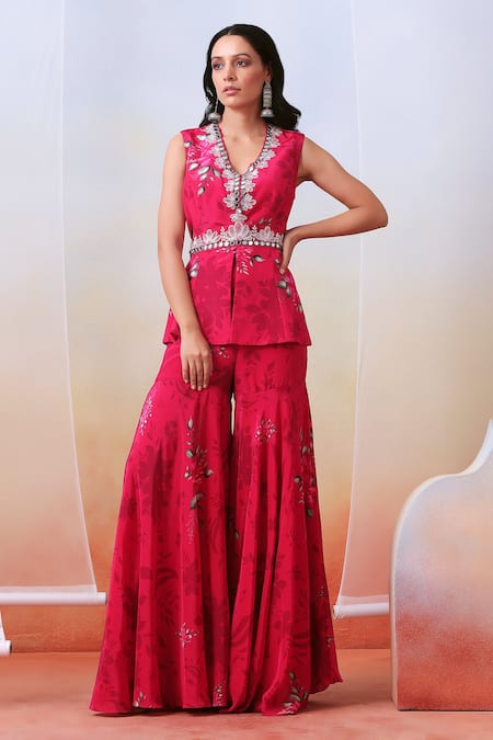 ISHA GUPTA TAYAL_Pink Organza, Crepe Dori, Floral, Mirror V Neck Printed Peplum Sharara Set _Online_at_Aza_Fashions