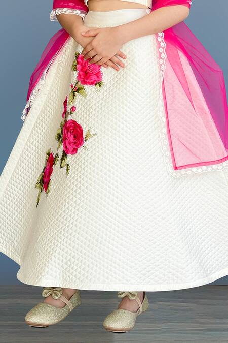 Shop Pinkcow designs pvt ltd Cream Taffeta, Cotton Applique, Lace Hand Embroidered Lehenga Set Online at Aza Fashions Shop_Pinkcow designs pvt ltd_Cream Taffeta, Cotton Applique, Lace Hand Embroidered Lehenga Set _Online_at_Aza_Fashions
