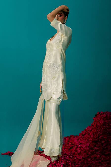 Shop_Latha Puttanna_Yellow Embroidered Rose Silk Organza And Pearl Work Dupatta_Online_at_Aza_Fashions