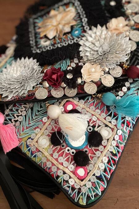 Bhavna Kumar Black Geometric Pattern Boho Bag Online at Aza Fashions Bhavna Kumar_Black Geometric Pattern Boho Bag_Online_at_Aza_Fashions