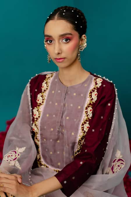 Latha Puttanna_Maroon Silk Embroidery Round Neck Star Woven Tunic_Online_at_Aza_Fashions