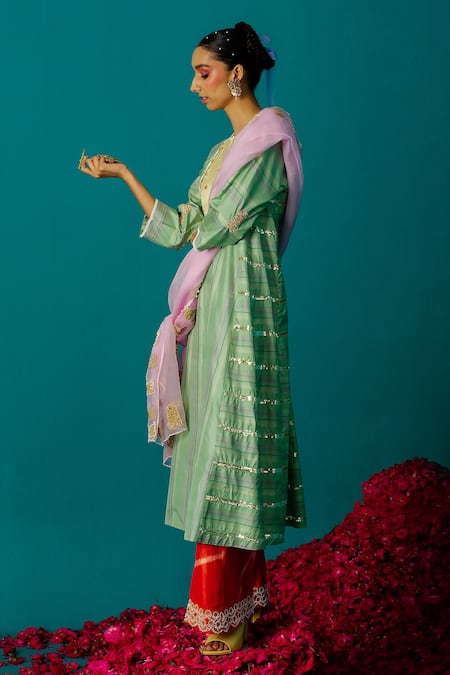 Shop_Latha Puttanna_Pink Embroidered Tiger Silk Organza And Pearl Work Dupatta_Online_at_Aza_Fashions