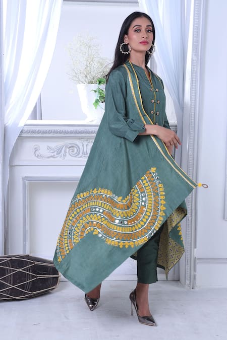 Sunita Nagi Grey Dupion Embroidered Thread Jacket Open Applique And Mirror Pant Set at Aza Fashions Sunita Nagi_Grey Dupion Embroidered Thread Jacket Open Applique And Mirror Pant Set _at_Aza_Fashions