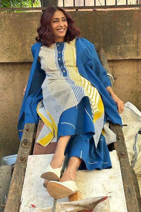 Buy Banana Labs Blue Cotton Stripe Round Printed Straight Kurta Set With Shrug Online at Aza Fashions Buy_Banana Labs_Blue Cotton Stripe Round Printed Straight Kurta Set With Shrug _Online_at_Aza_Fashions