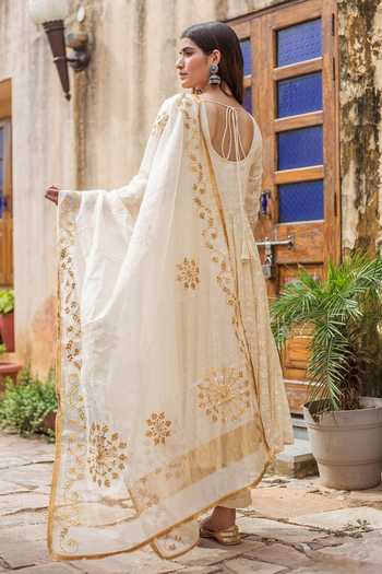 Shop Gulabo Jaipur White Embroidered Anarkali Set at Aza Fashions Shop_Gulabo Jaipur_White Embroidered Anarkali Set_at_Aza_Fashions