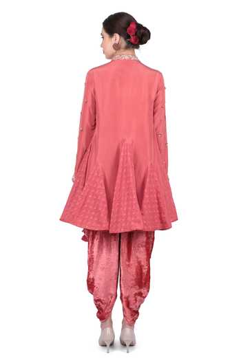 Nikasha Silk Embroidered Kurta Dhoti Set 