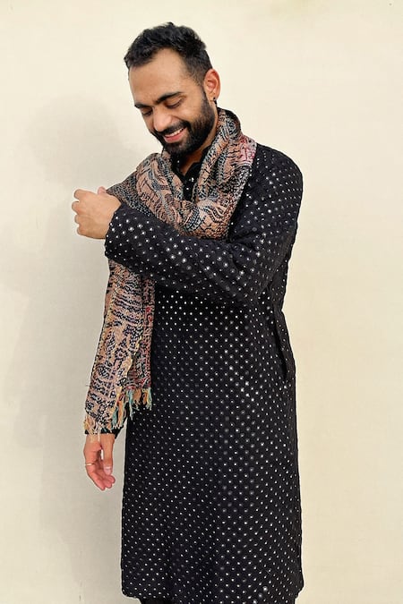 Hilo Design_Black Georgette, Silk Mirrors Embroidered Kurta And Patiala Pant Set _at_Aza_Fashions