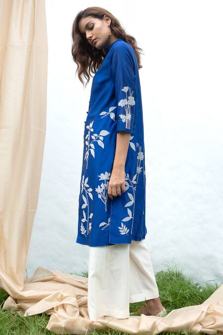 Shop Payal Pratap Blue Chanderi Mandarin Collar Embroidered Kurta Set at Aza Fashions Shop_Payal Pratap_Blue Chanderi Mandarin Collar Embroidered Kurta Set _at_Aza_Fashions