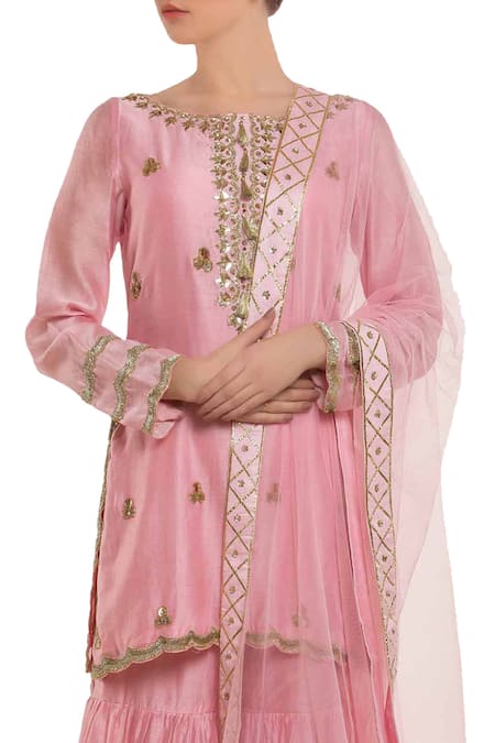 Neha Khullar_Pink Rose Embroidered Kurta Set _Online_at_Aza_Fashions