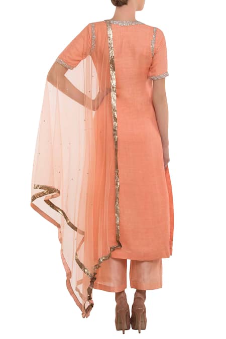 Neha Khullar Peach embroidered kurta set 