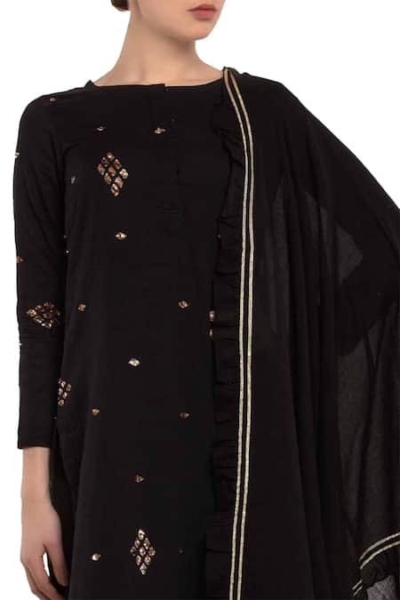 Neha Khullar_Black Zari Embroidered Kurta Set _Online_at_Aza_Fashions