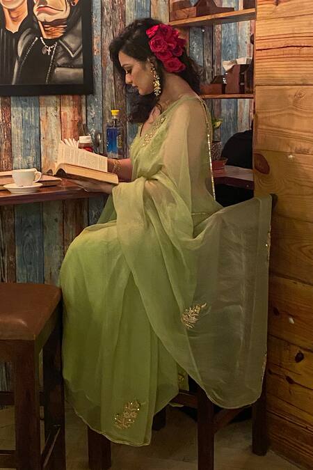 Shop Gul By Aishwarya Green Saree Pure Organza And Blouse Satin Placement Embroidered With Online at Aza Fashions Shop_Gul By Aishwarya_Green Saree Pure Organza And Blouse Satin Placement Embroidered With _Online_at_Aza_Fashions
