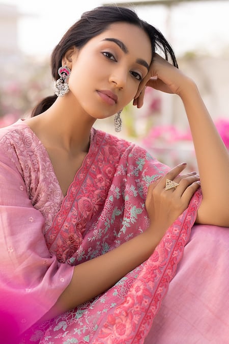 Chhaya Mehrotra_Pink Kurta Handwoven Chanderi Pants Cotton Dupatta Silk Organza V Neck Set _at_Aza_Fashions