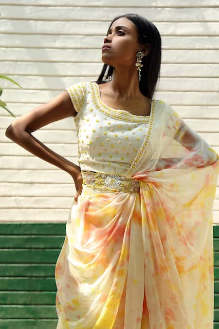 Surbhi Gupta Yellow Georgette Tie-dye Pre-draped Saree With Blouse at Aza Fashions Surbhi Gupta_Yellow Georgette Tie-dye Pre-draped Saree With Blouse _at_Aza_Fashions
