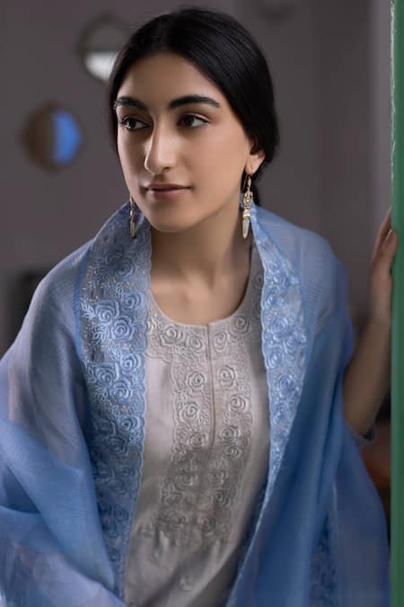 Buy Chhaya Mehrotra Blue Kurta Handwoven Chanderi Pants Cotton Dupatta Silk Organza Round Set Online at Aza Fashions Buy_Chhaya Mehrotra_Blue Kurta Handwoven Chanderi Pants Cotton Dupatta Silk Organza Round Set _Online_at_Aza_Fashions