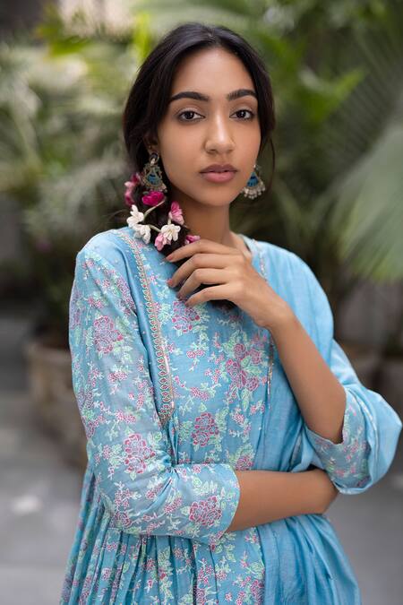 Buy Chhaya Mehrotra Blue Anarkali Handwoven Chanderi Salwar Cotton Round Set Online at Aza Fashions Buy_Chhaya Mehrotra_Blue Anarkali Handwoven Chanderi Salwar Cotton Round Set _Online_at_Aza_Fashions