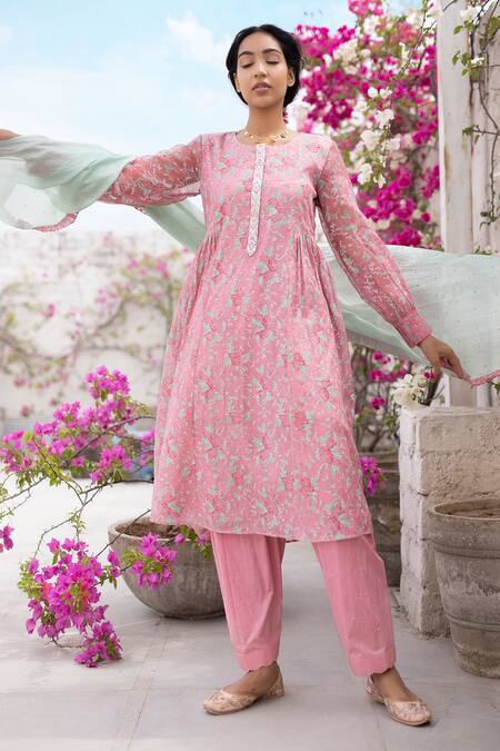Buy Chhaya Mehrotra Pink Anarkali Handwoven Chanderi Salwar Cotton Round Set Online at Aza Fashions Buy_Chhaya Mehrotra_Pink Anarkali Handwoven Chanderi Salwar Cotton Round Set _Online_at_Aza_Fashions