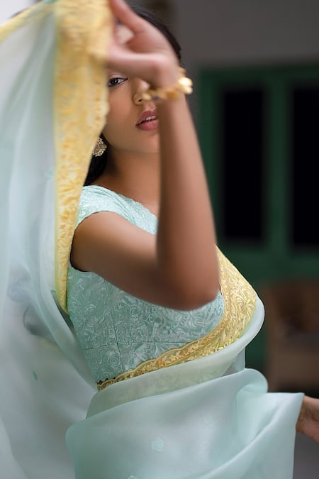 Buy Chhaya Mehrotra Blue Saree Silk Organza Blouse Handwoven Chanderi V Neck With Online at Aza Fashions Buy_Chhaya Mehrotra_Blue Saree Silk Organza Blouse Handwoven Chanderi V Neck With _Online_at_Aza_Fashions