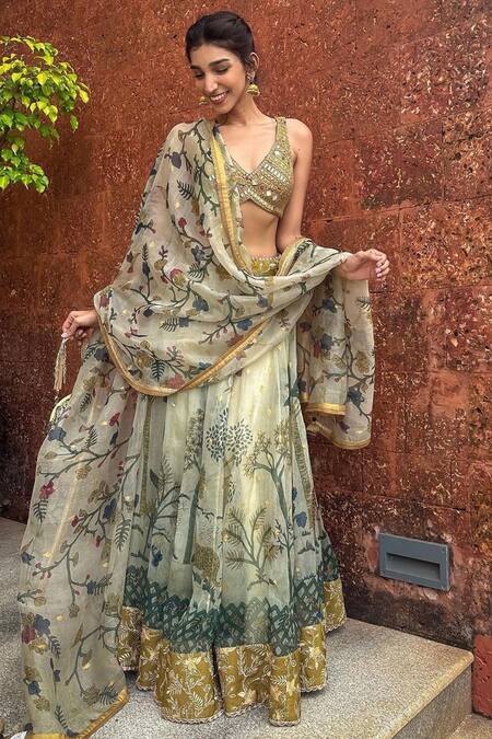 Shop_Archana Jaju_Green , Chanderi , Forest Kalamkari Bridal Lehenga Set_Online_at_Aza_Fashions