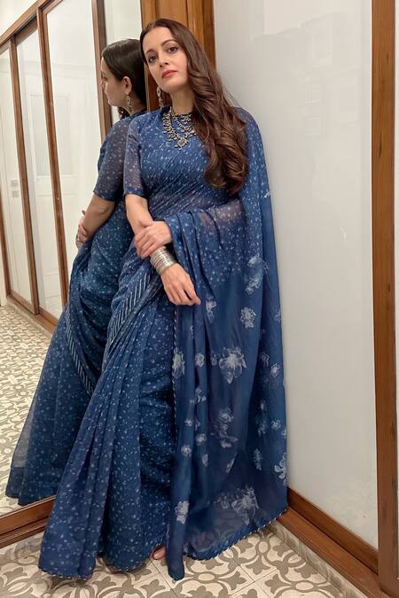 Shop Vaayu Blue Cotton, Muslin Embroidery Round Bloom Discharge Print Saree With Blouse Online at Aza Fashions Shop_Vaayu_Blue Cotton, Muslin Embroidery Round Bloom Discharge Print Saree With Blouse_Online_at_Aza_Fashions