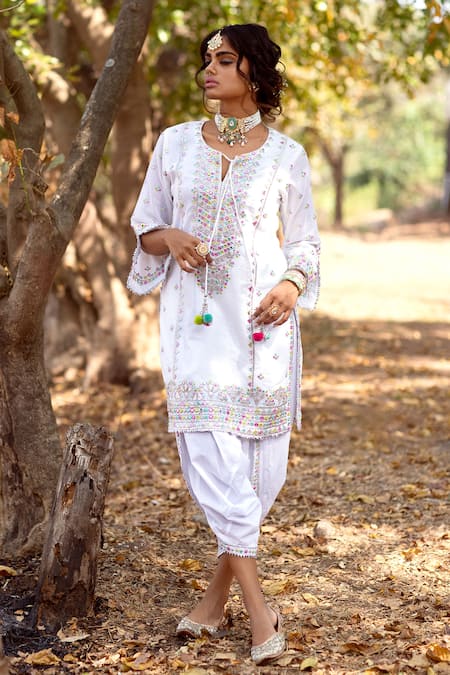 Buy White Kurtas For Women Online In India At Best Price Offers | Tata CLiQ-saigonsouth.com.vn