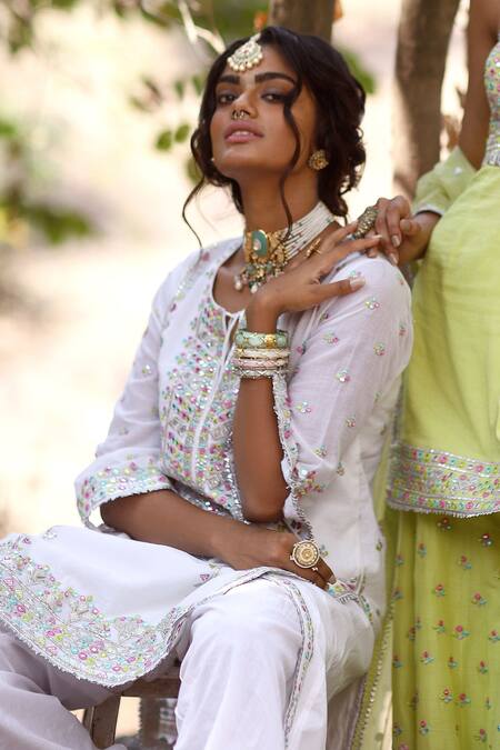 Gopi Vaid_White Kurta Silk Dhoti Round Embroidered And Pant Set_at_Aza_Fashions