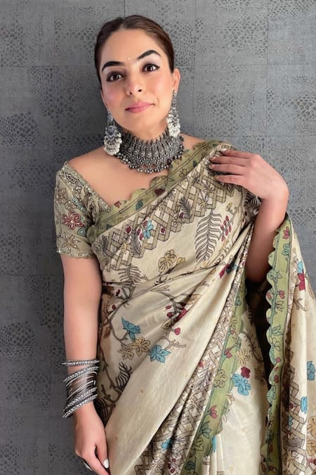 Archana Jaju Beige Silk Embroidery Round Printed Saree With Blouse 