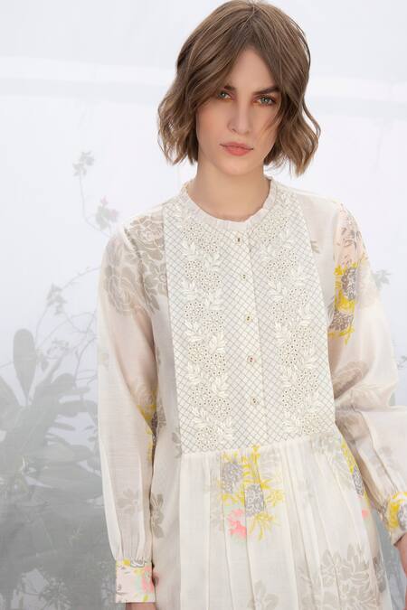 Buy_Arcvsh By Pallavi Singh_White Chanderi, Linen Round Tunic_Online_at_Aza_Fashions