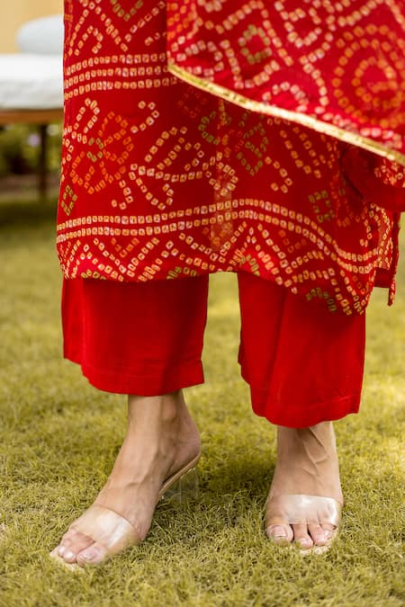 Shop Gulabo Jaipur Red Cotton, Georgette Round Bandhani Print Kurta Set Online at Aza Fashions Shop_Gulabo Jaipur_Red Cotton, Georgette Round Bandhani Print Kurta Set _Online_at_Aza_Fashions