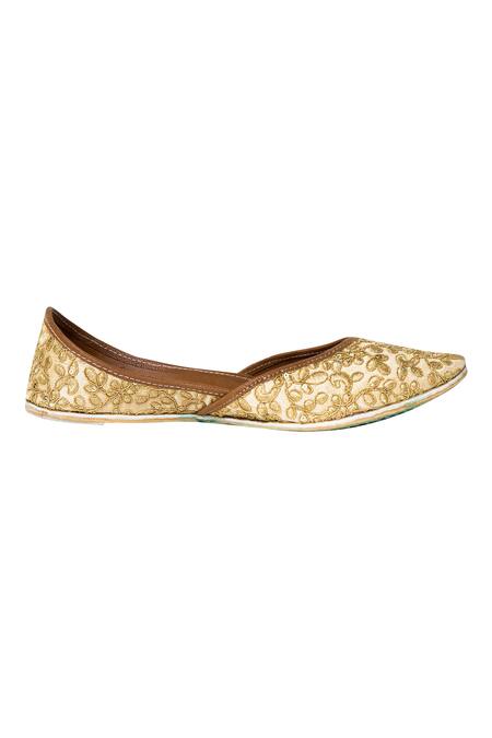 Buy_Imlee Jaipur_Gold Embroidered Silk Juttis _Online_at_Aza_Fashions