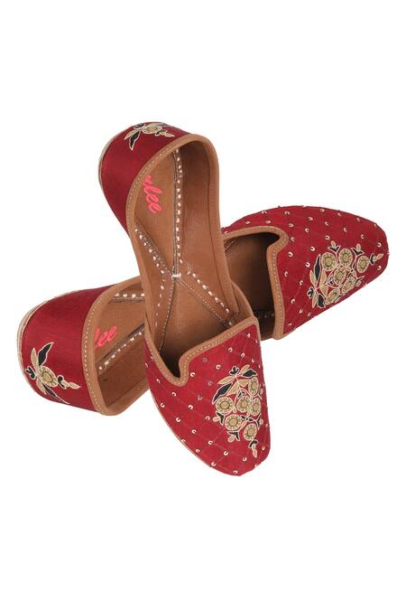 Shop Imlee Jaipur Maroon Silk Embroidered Juttis at Aza Fashions Shop_Imlee Jaipur_Maroon Silk Embroidered Juttis _at_Aza_Fashions